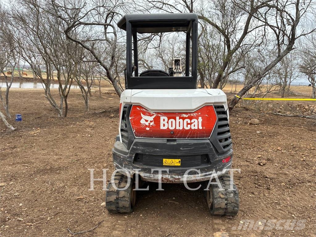 Bobcat E32 Гусеничні екскаватори