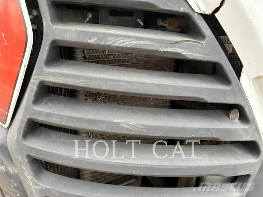 Bobcat E32 Гусеничні екскаватори