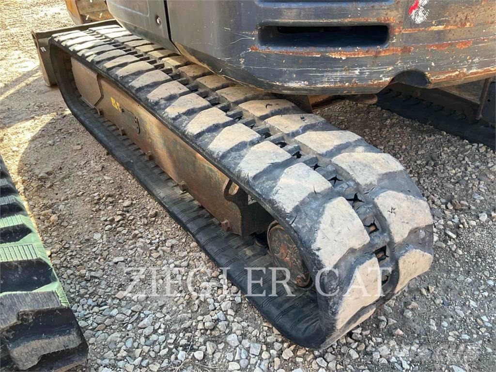 Bobcat E50 Telakaivukoneet