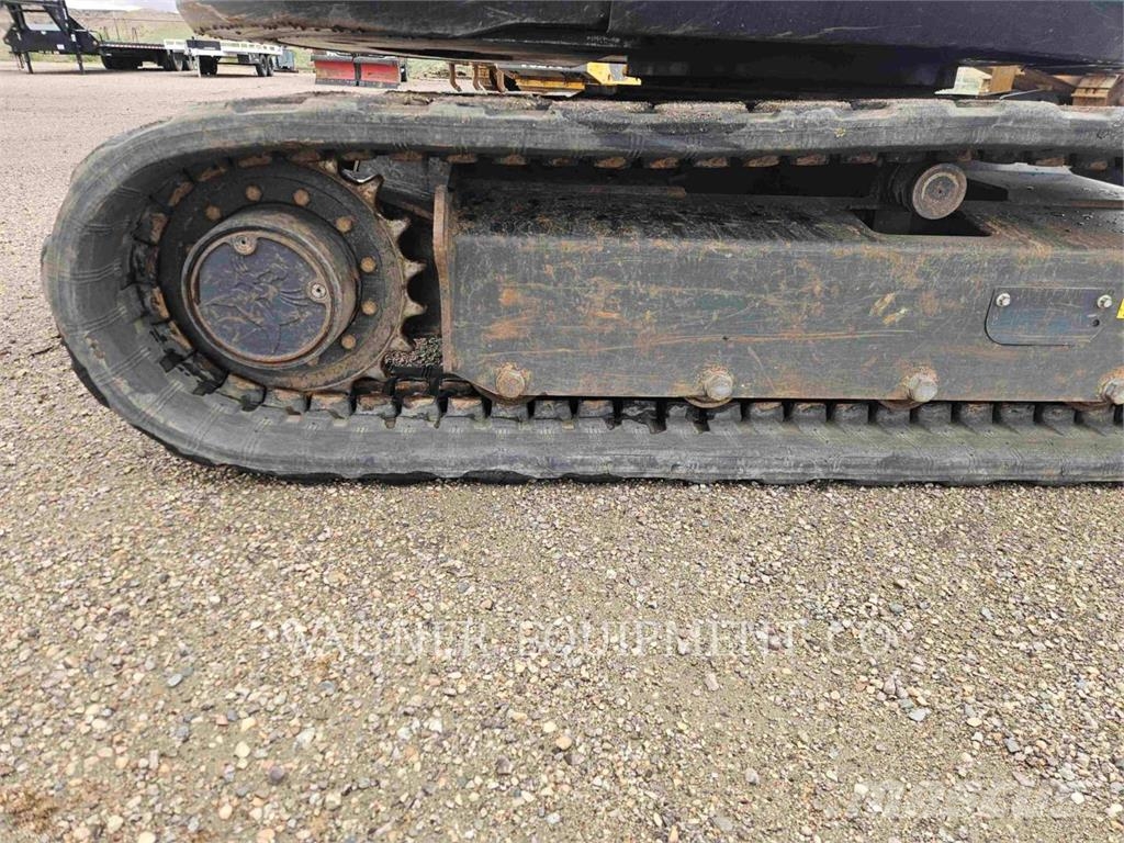 Bobcat E55 Bagri goseničarji