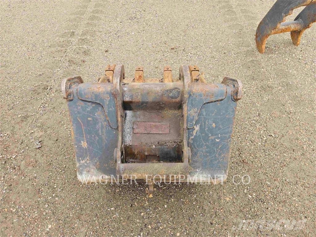 Bobcat E55 Bagri goseničarji