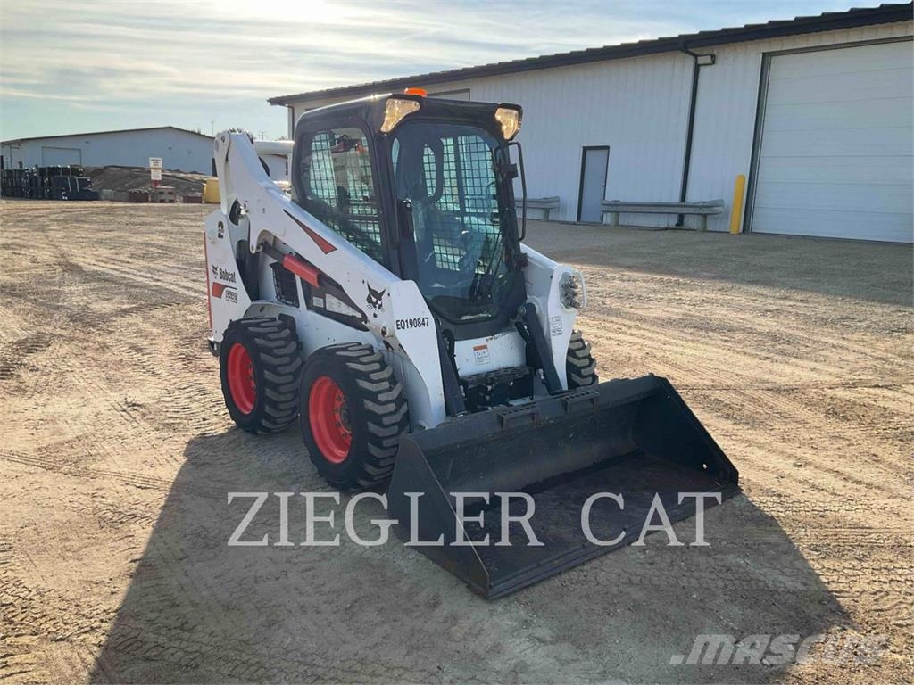Bobcat S590 Lietoti riteņu kompaktiekrāvēji