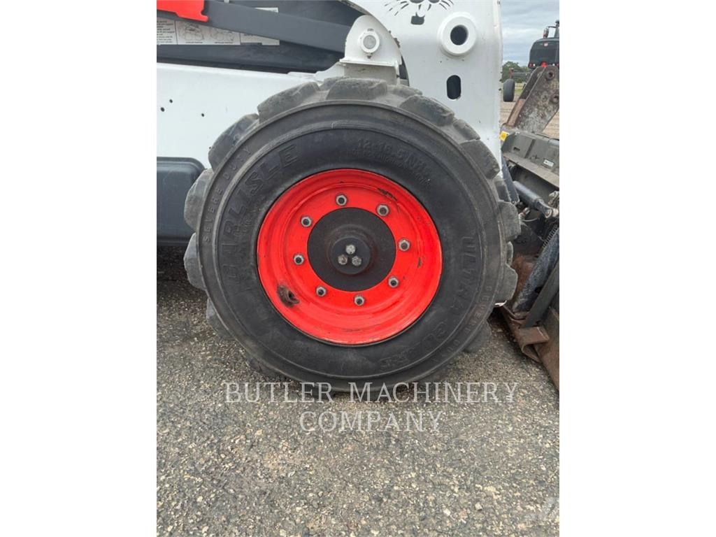 Bobcat S770 Mini Pale Gommate