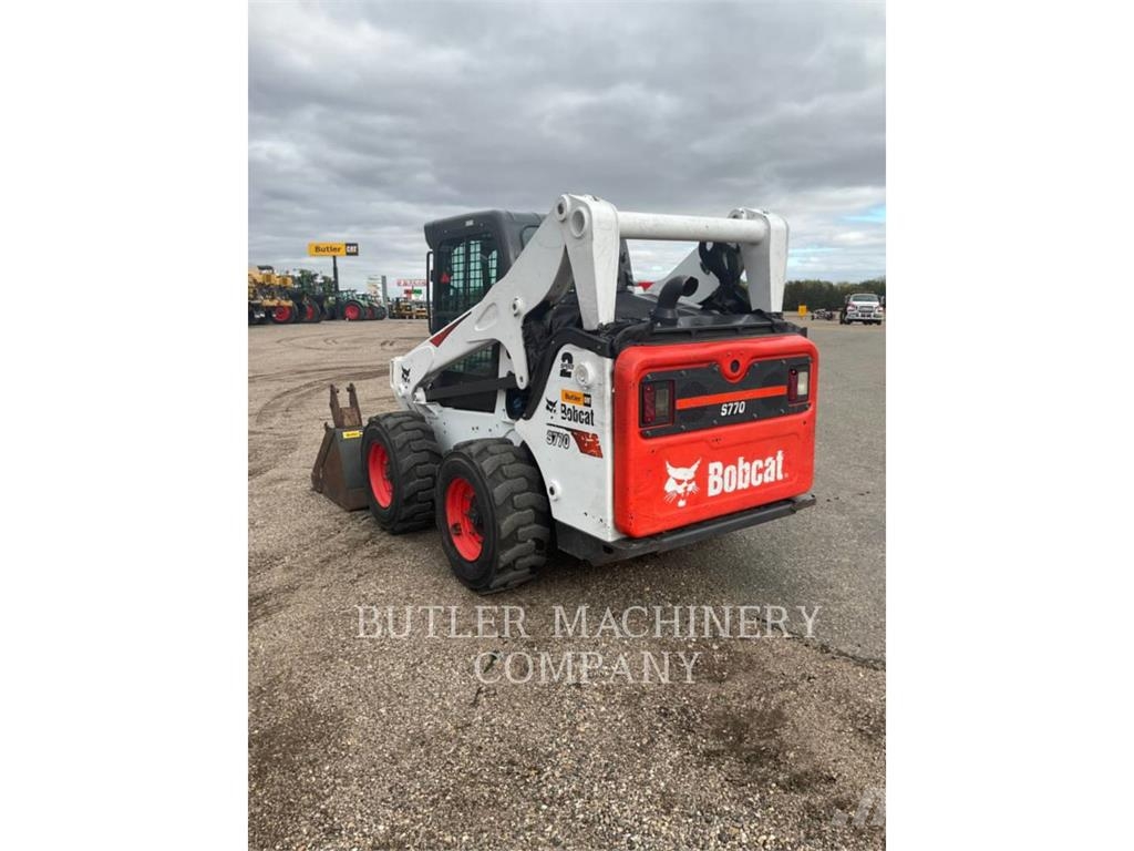 Bobcat S770 Mini Pale Gommate