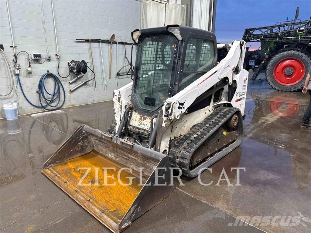Bobcat T590 Гусеничные фронтальные погрузчики