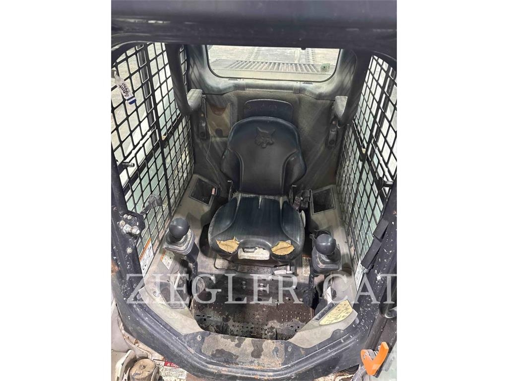 Bobcat T590 Гусеничные фронтальные погрузчики