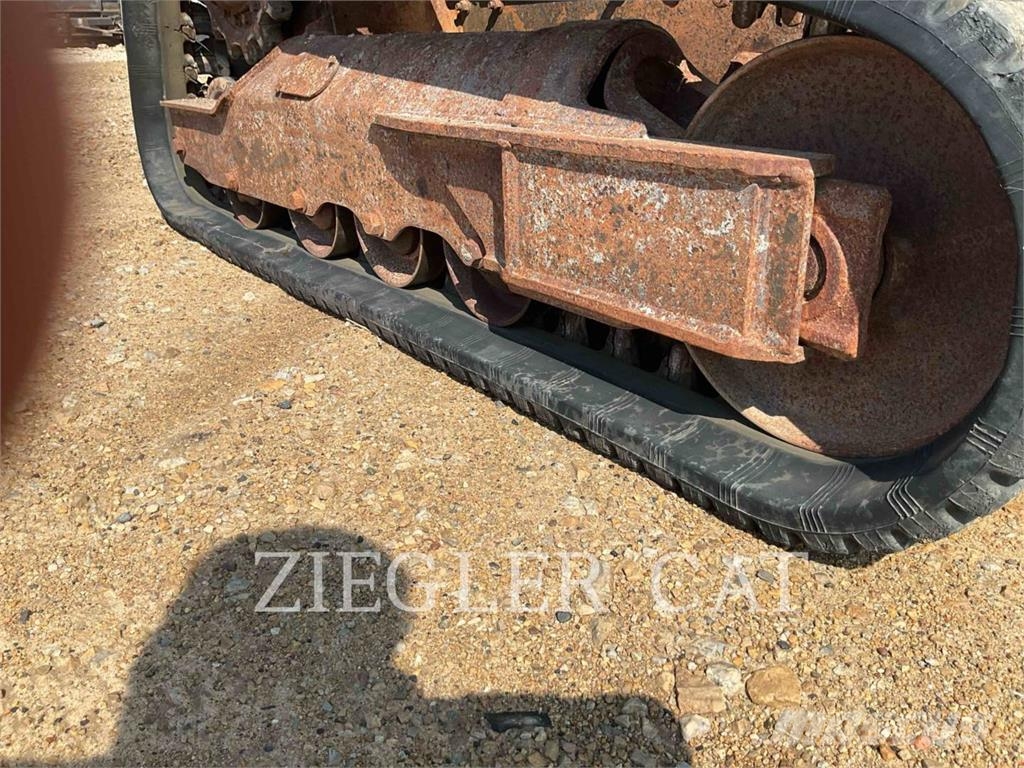 Bobcat T630 Crawler loaders