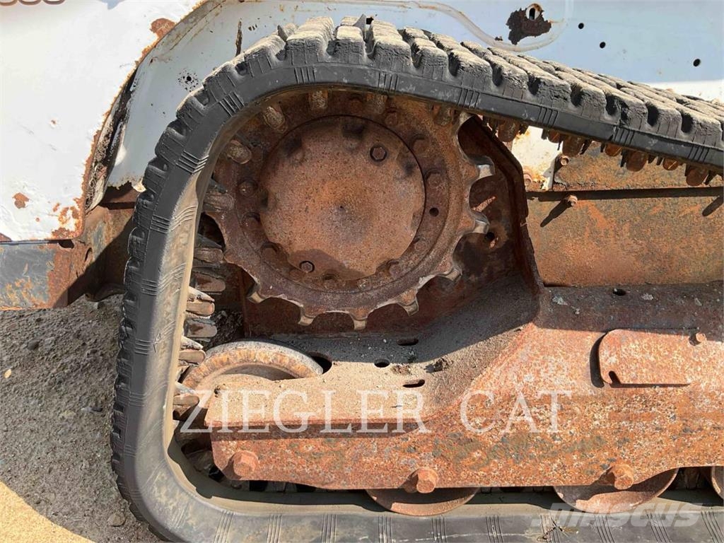 Bobcat T630 Crawler loaders