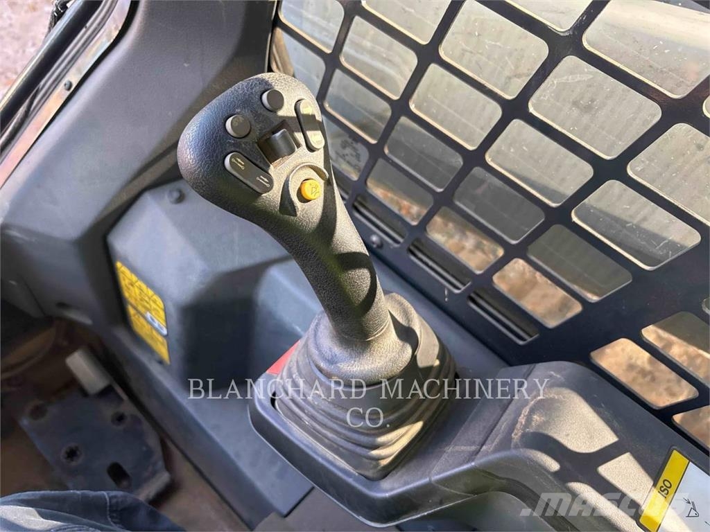 Bobcat T76 Kāpurķēžu iekrāvēji