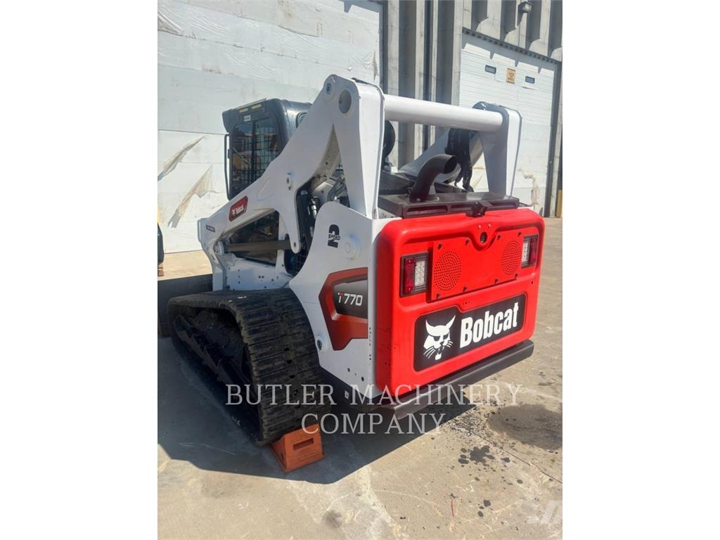 Bobcat T770 Pásové nakladače