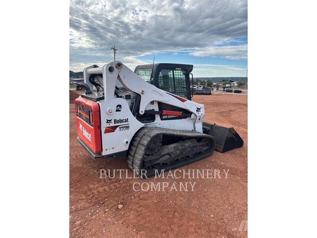 Bobcat T770 Crawler loaders