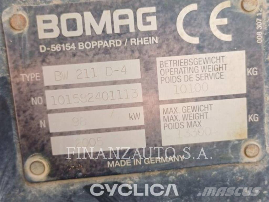 Bomag BW 211 Tek tamburlu silindirler