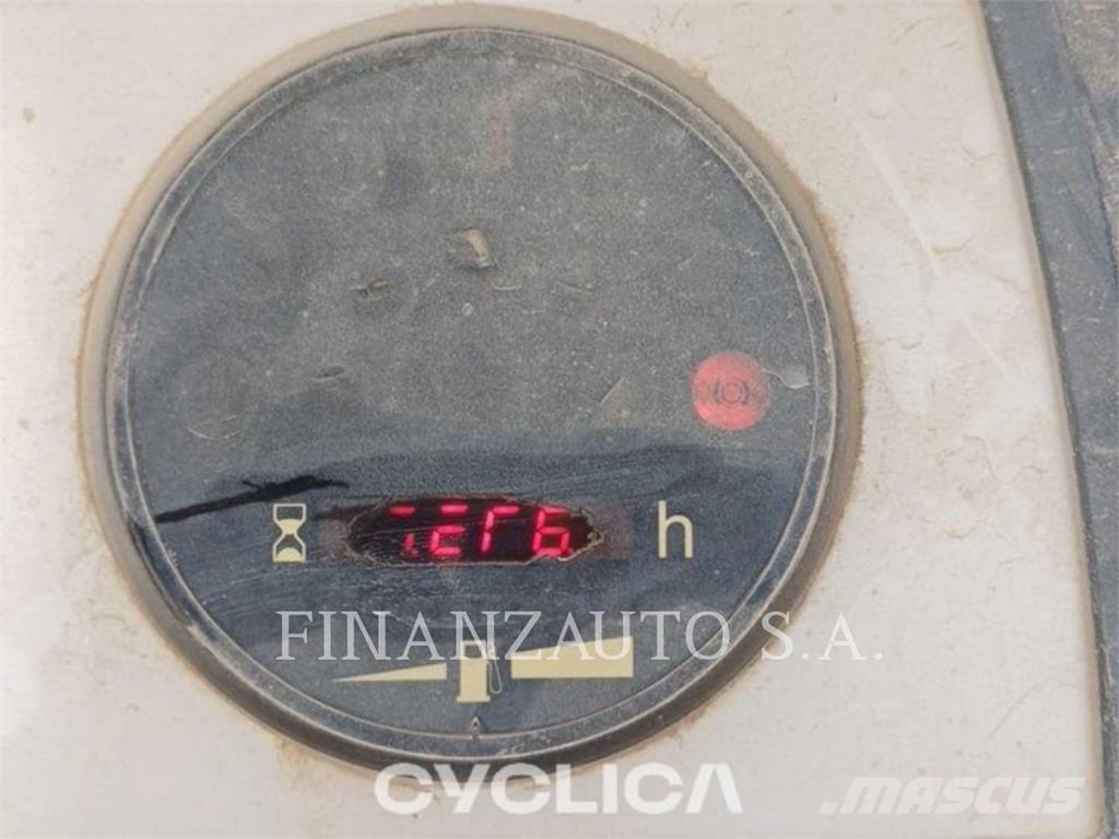 Bomag BW 211 Tek tamburlu silindirler