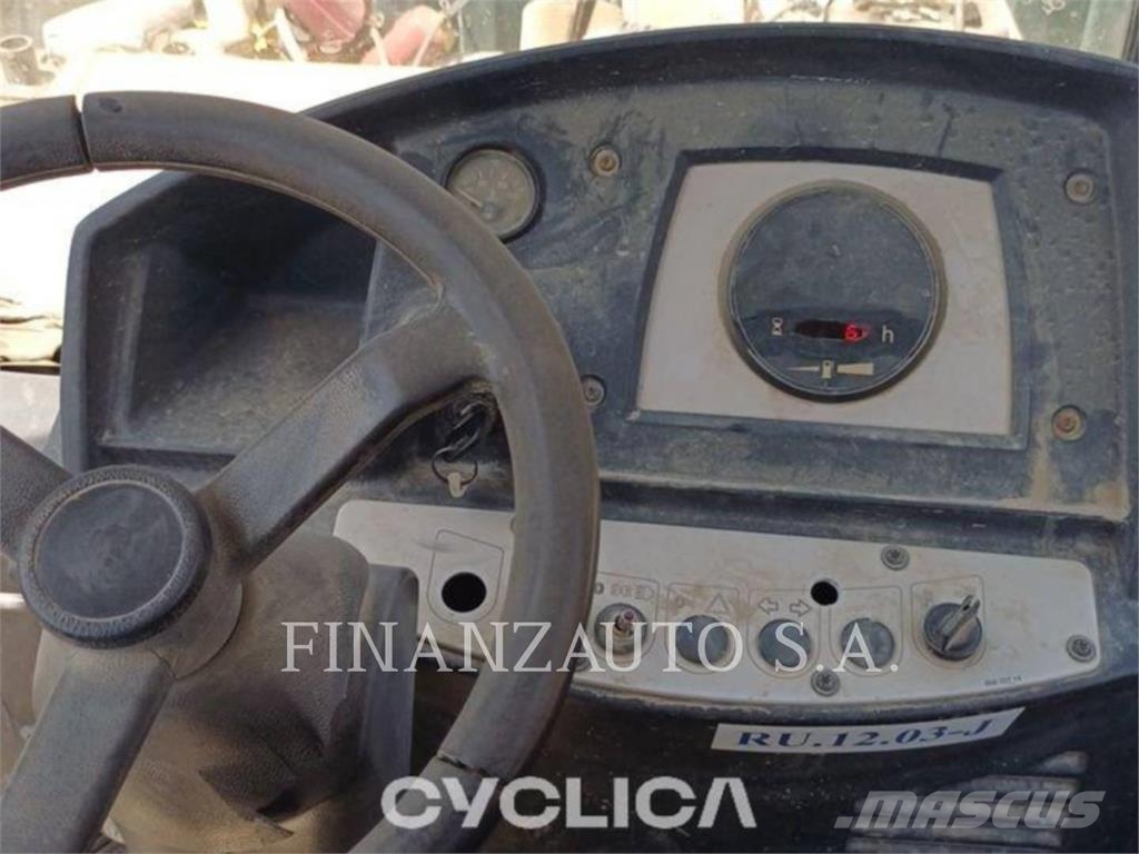 Bomag BW 211 Tek tamburlu silindirler
