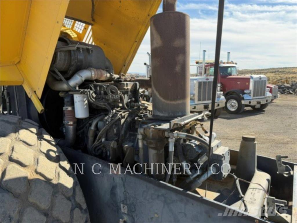 Bomag BW213 Asfalta klājēji