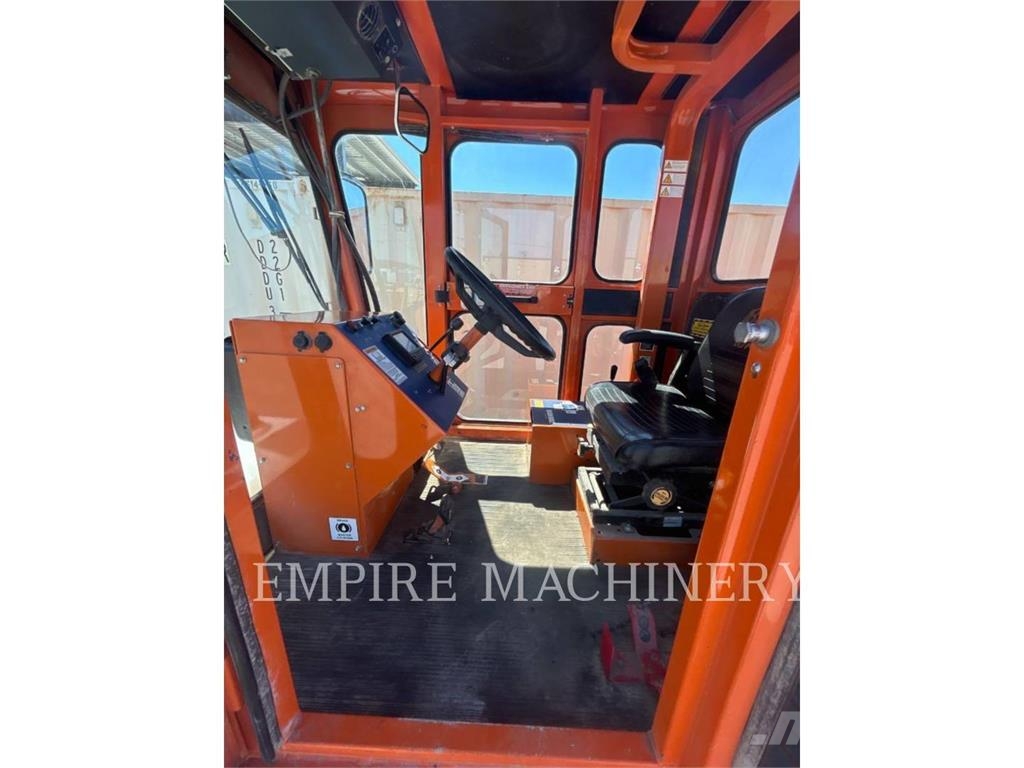 Broce CR350D BR Вакуумные уборочные машины
