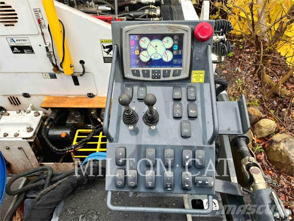 Carlson CP100 Asphalt pavers