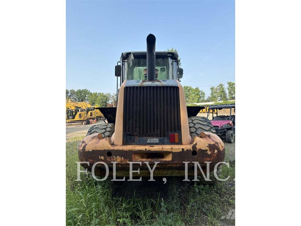 CASE 821F Hjullastare