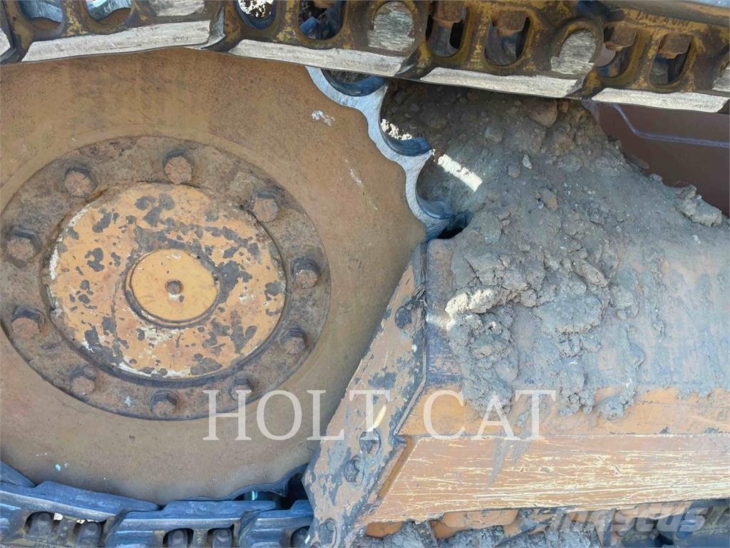 CASE 850L Telaketjupuskutraktorit