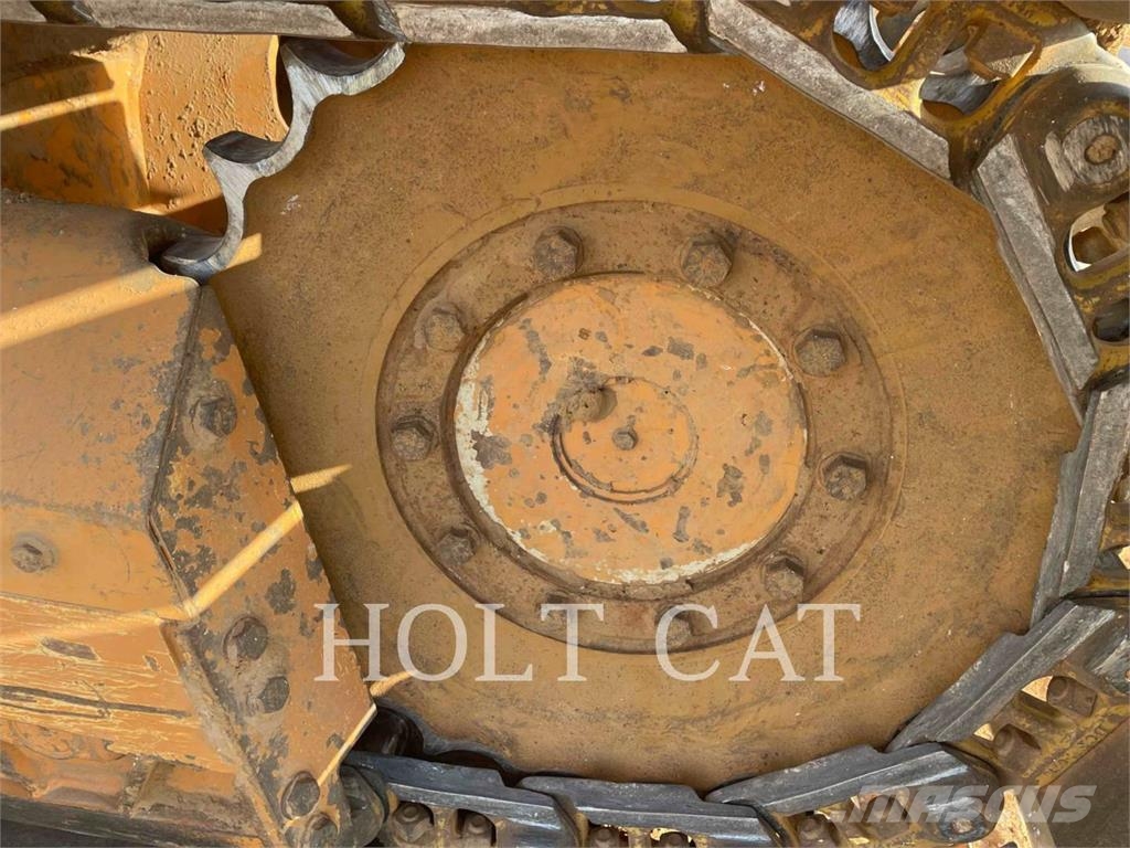 CASE 850L Telaketjupuskutraktorit