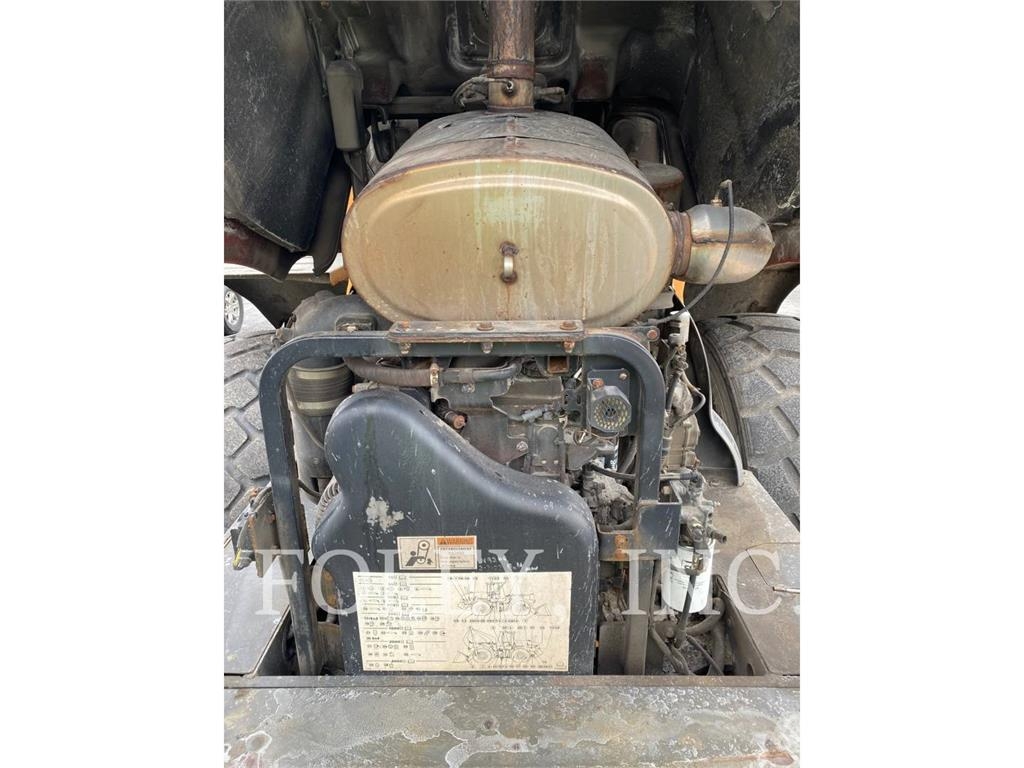 CASE 921G Колесни товарачи