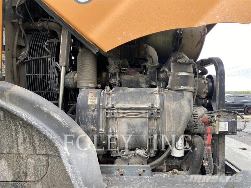 CASE 921G Колесни товарачи
