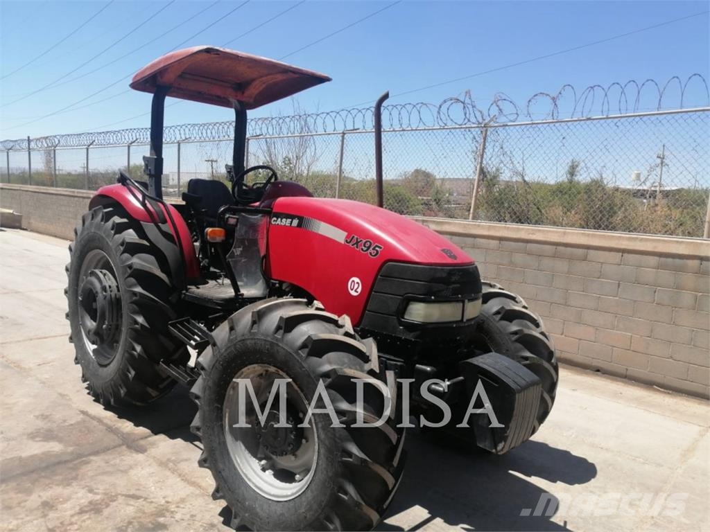 Case IH FARMALJX95 Traktori