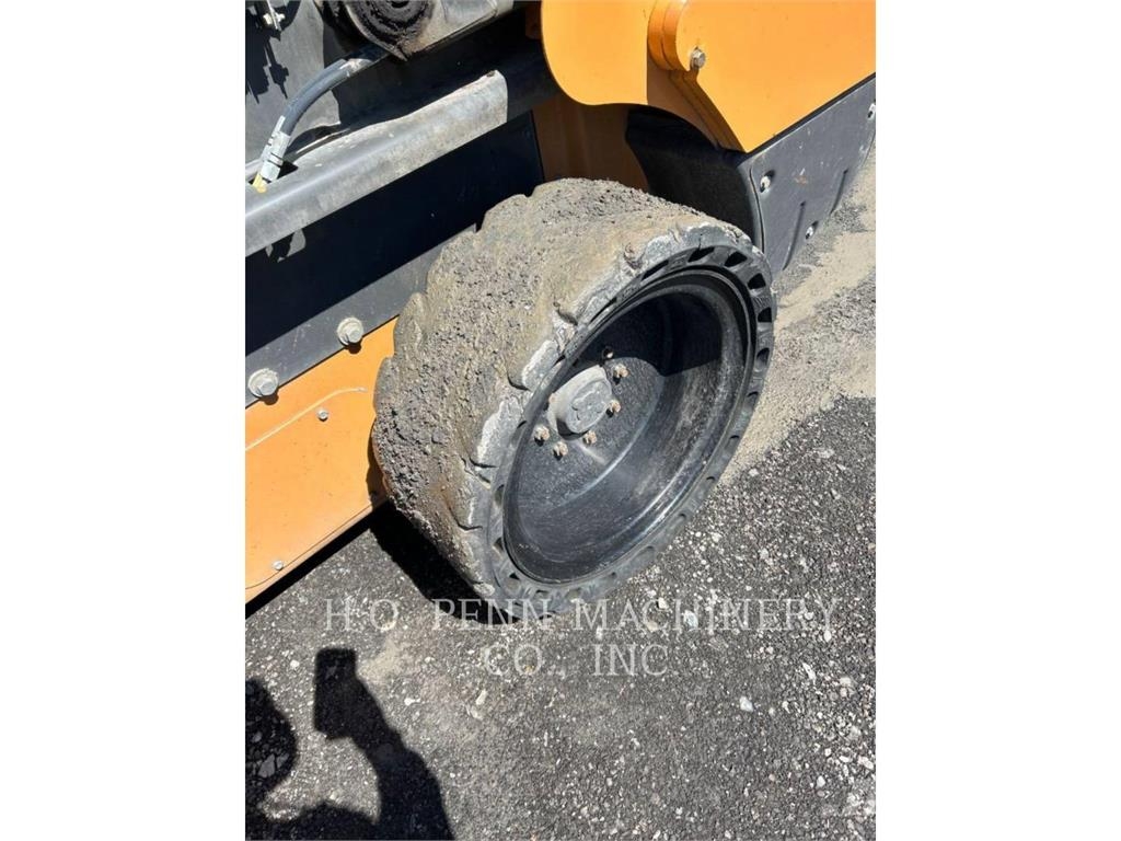 CASE SV340 Skid steer loaders