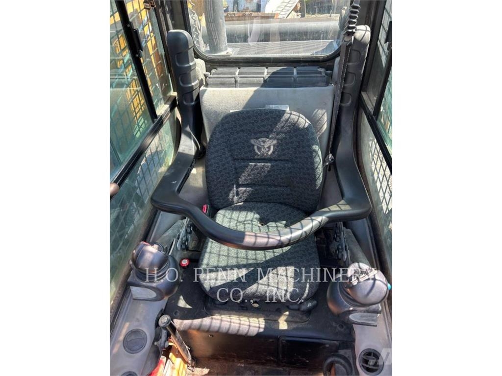 CASE SV340 Skid steer loaders