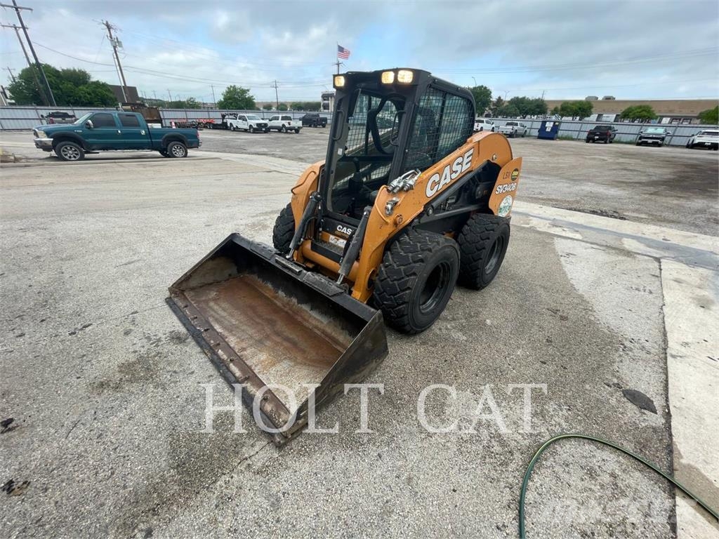 CASE SV340B Chargeuse compacte