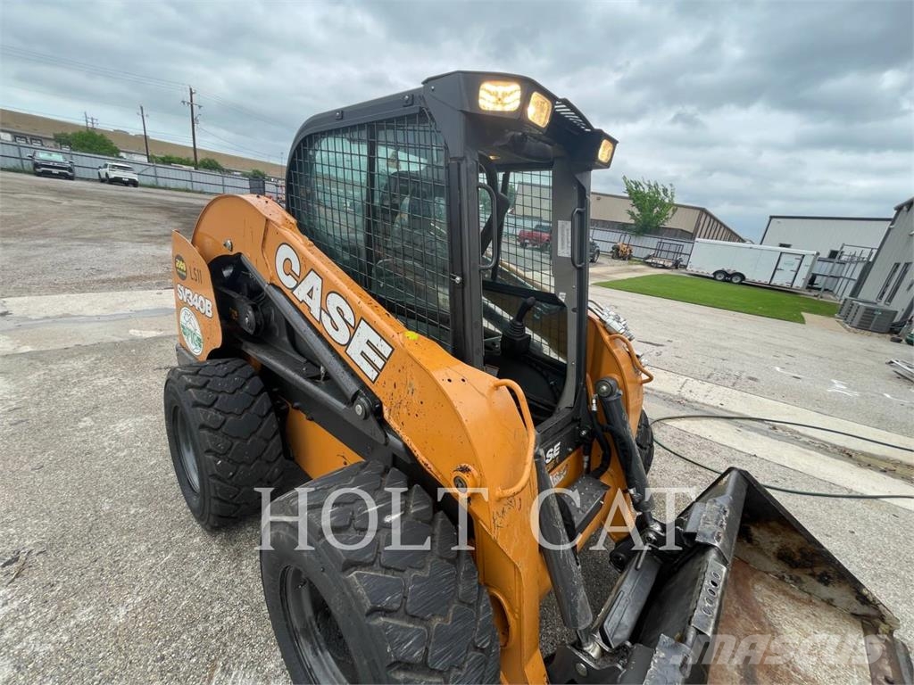 CASE SV340B Chargeuse compacte