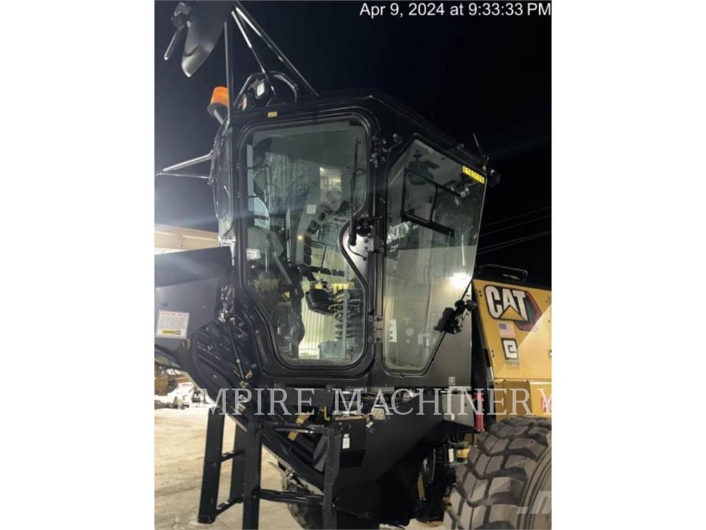 CAT 120-14 AWD Gréderek