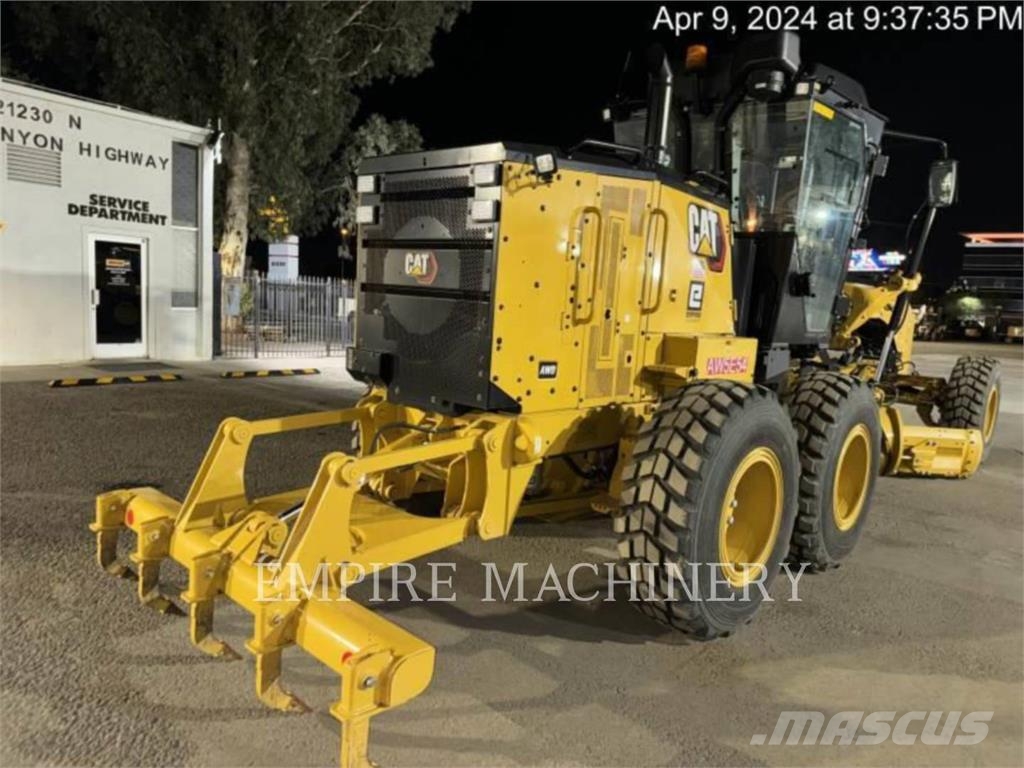 CAT 120-14 AWD Gréderek