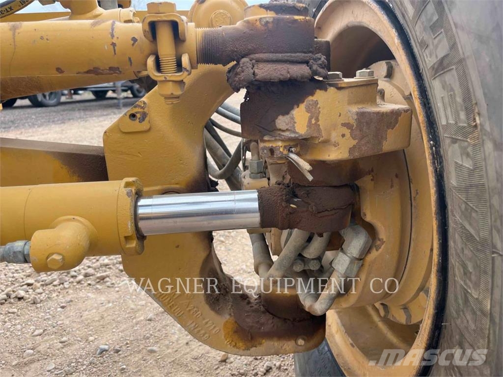 CAT 120M AWD Γκρέιντερς