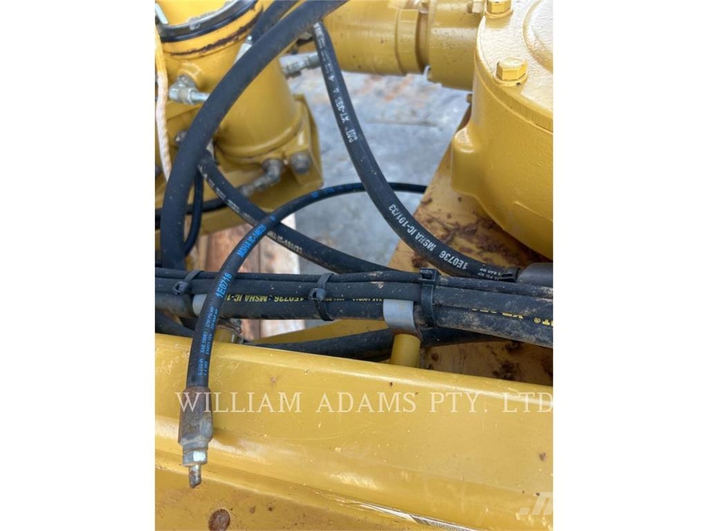 CAT 12M Niveleuse