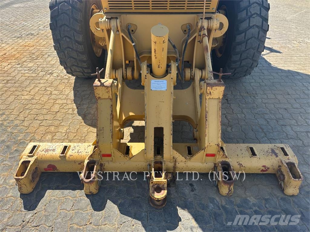 CAT 12M Greiderid