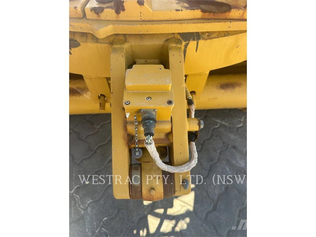 CAT 12M Greiderid