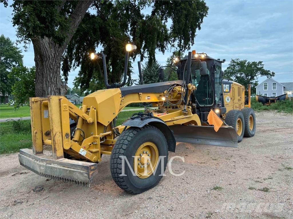 CAT 12M3 Greiderid