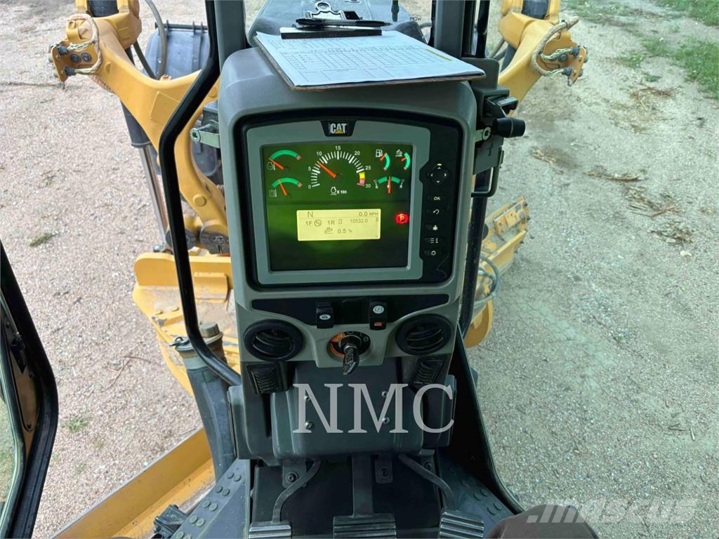 CAT 12M3 Greiderid