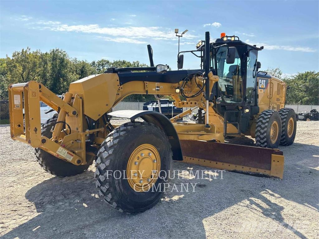 CAT 12M3AWD Grader