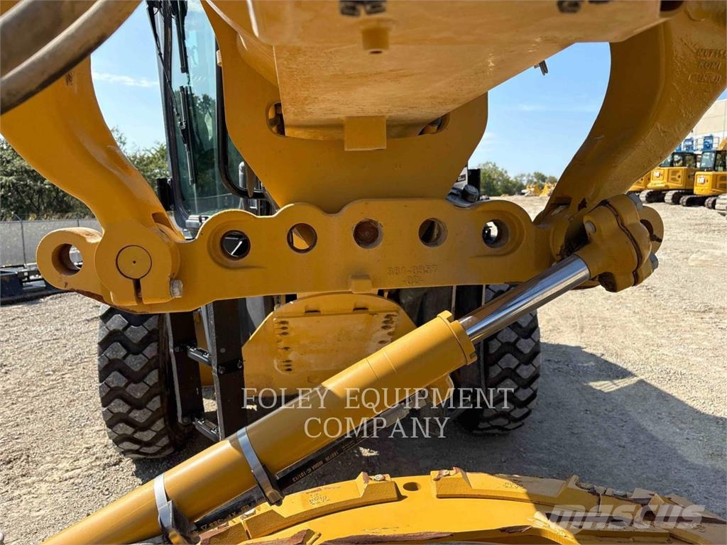 CAT 12M3AWD Grader