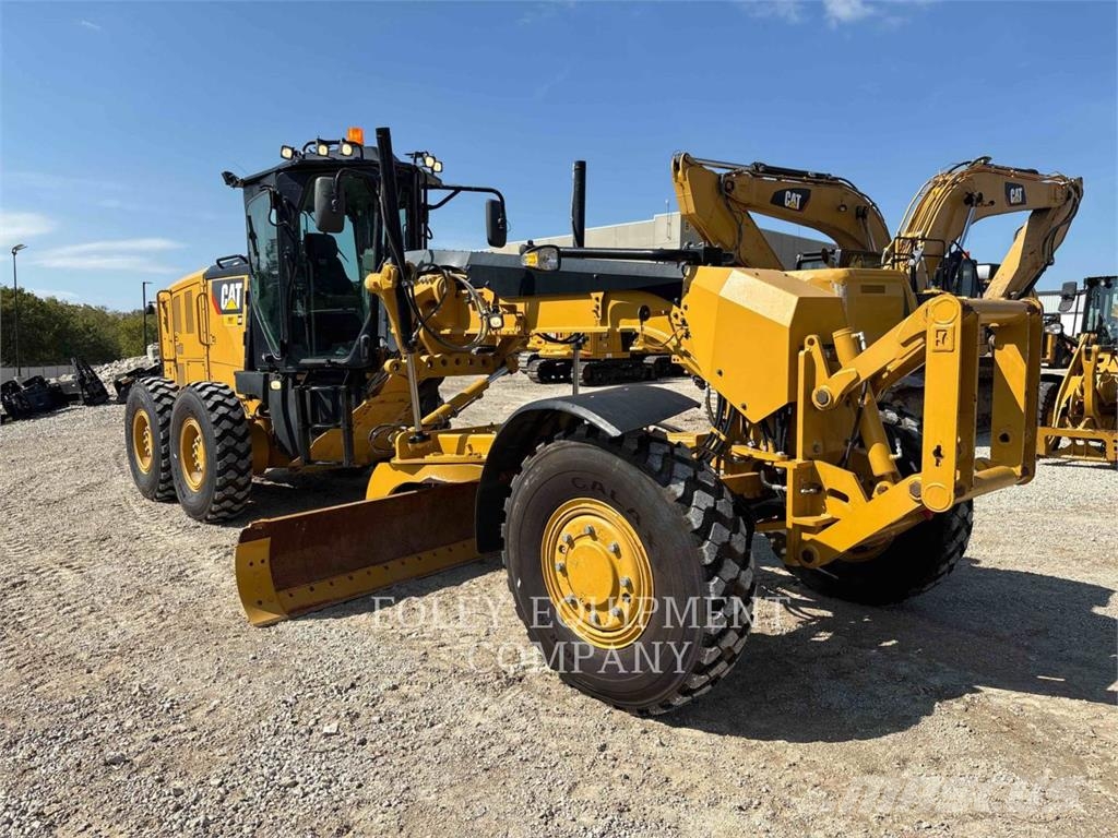 CAT 12M3AWD Grader