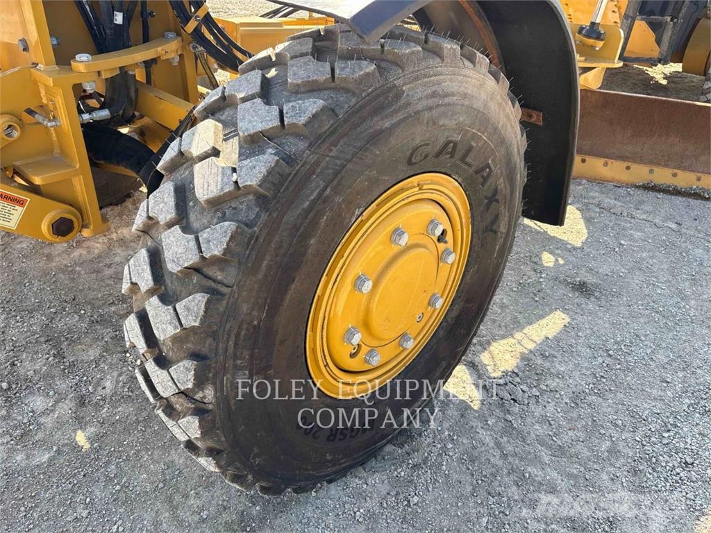 CAT 12M3AWD Grader