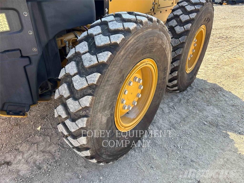CAT 12M3AWD Grader