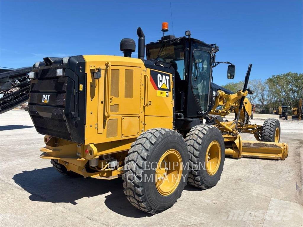 CAT 12M3AWD معدات تمهيد الطرق