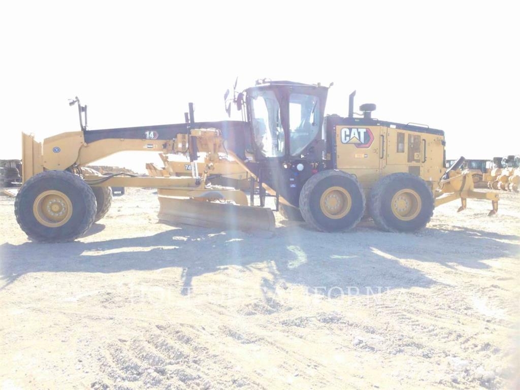CAT 14 3W معدات تمهيد الطرق