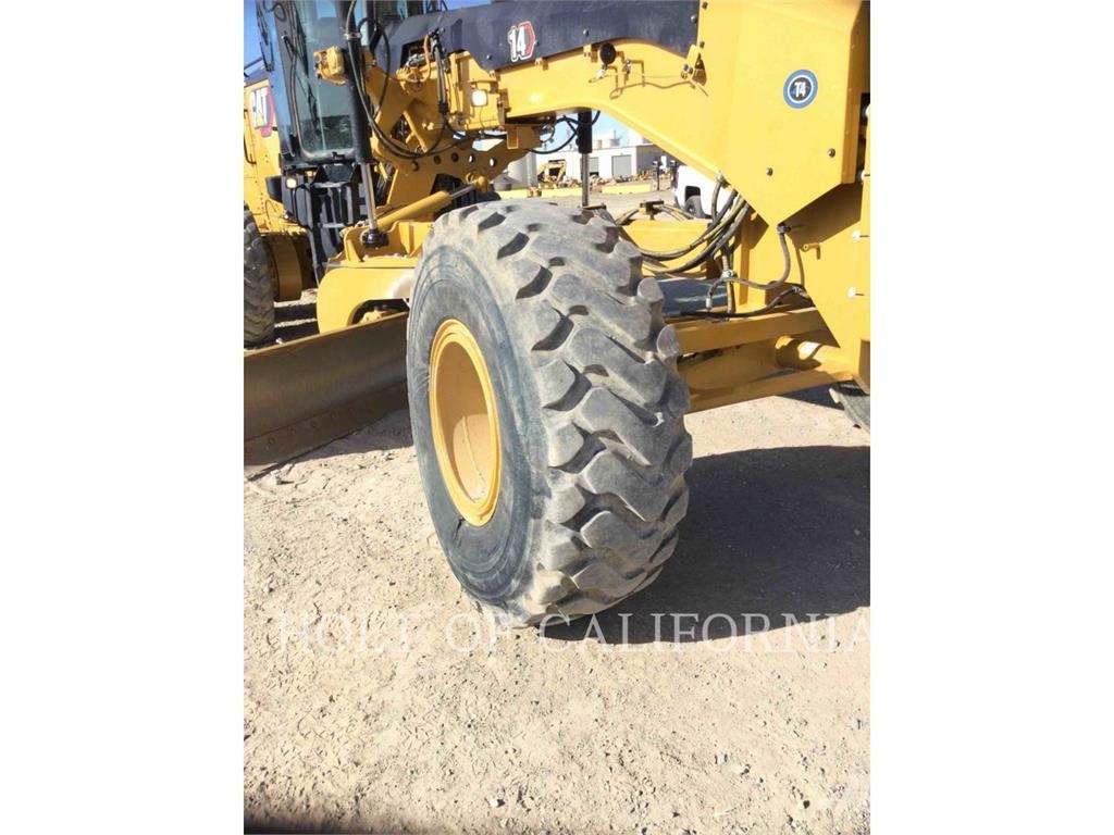 CAT 14 3W معدات تمهيد الطرق