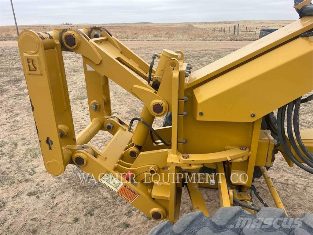 CAT 140 Gréderek