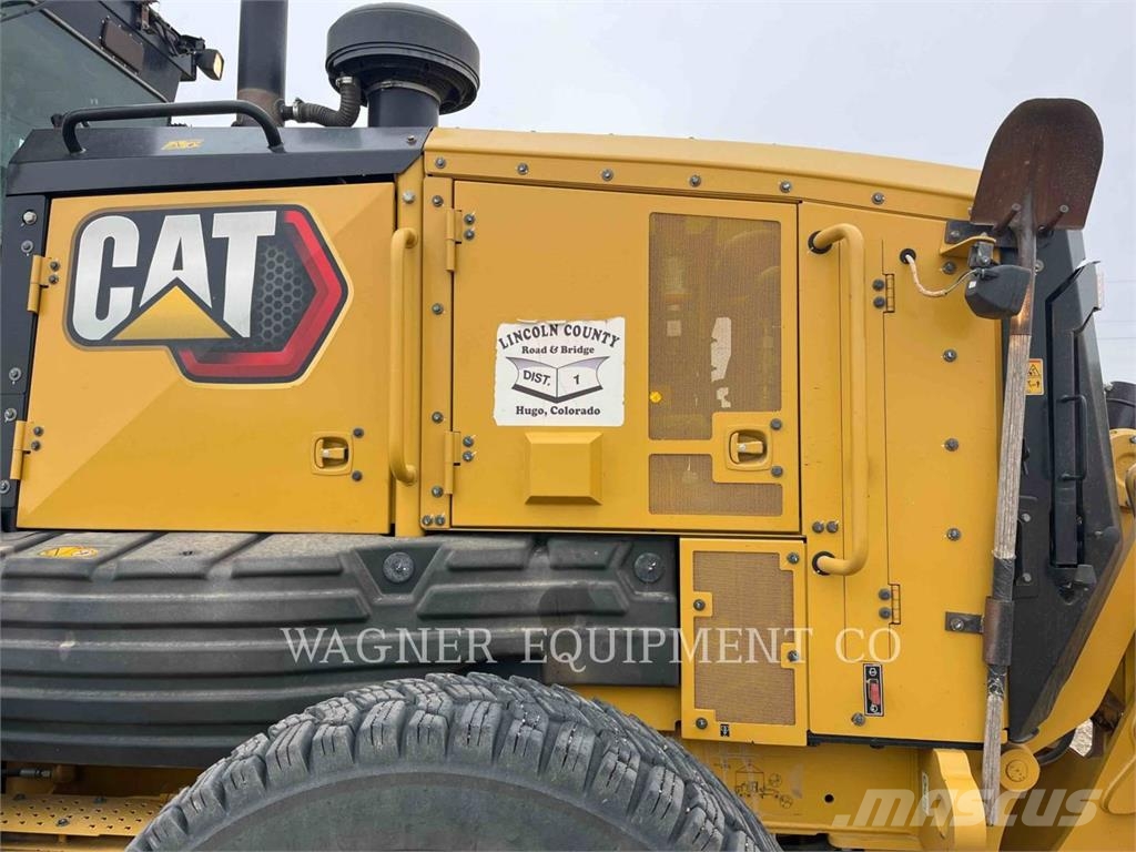 CAT 140 Gréderek