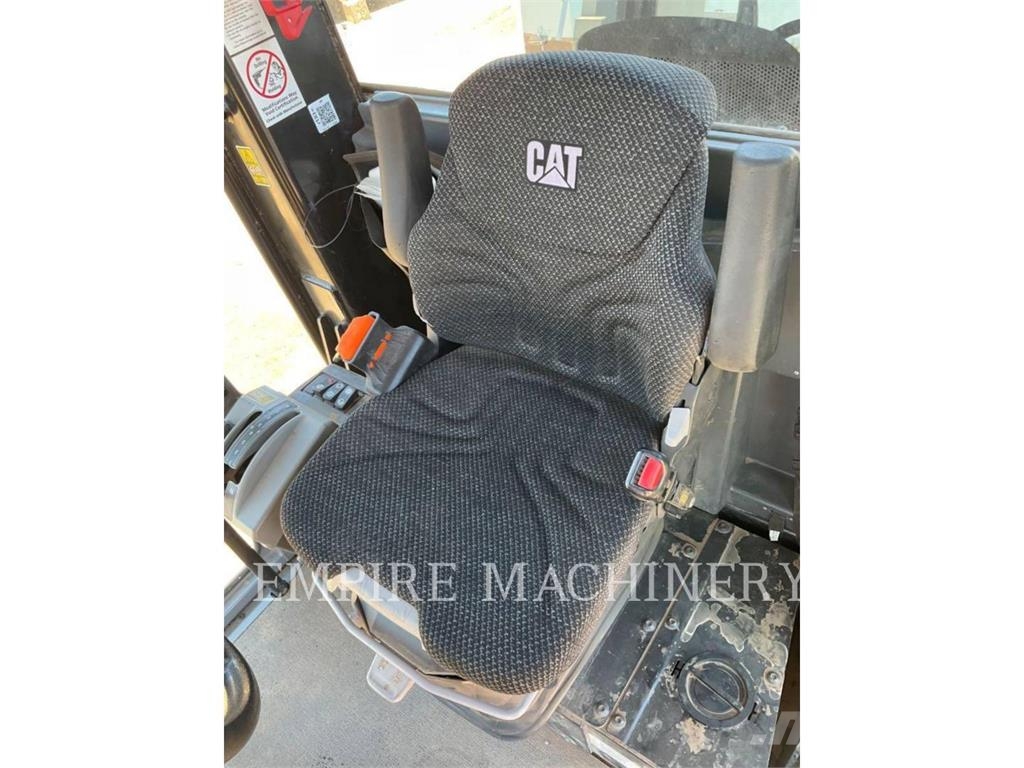 CAT 140-13 Graders
